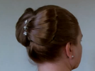 Прическа Бант из волос на Первое сентября - видео урок плетения
